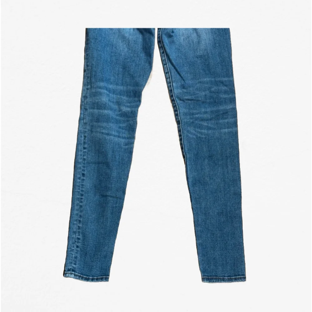 Women's American Eagle Blue Distressed Super Stretch Jeggings Size 2 R